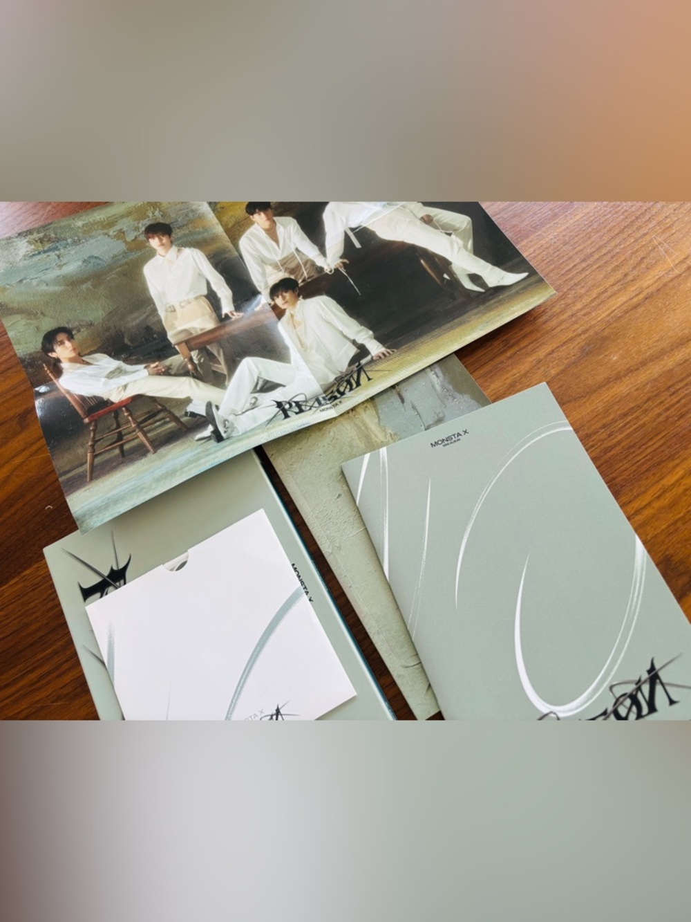 MONSTA X Reason 12th Mini Album version 4